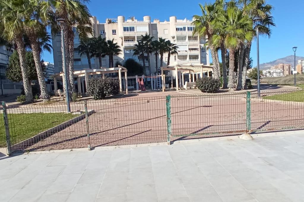 1ª Linea Del Mar 2 Habitaciones 2 Banos, Parking Subterraneo Incluido, Mascotas El Campello Exteriör bild