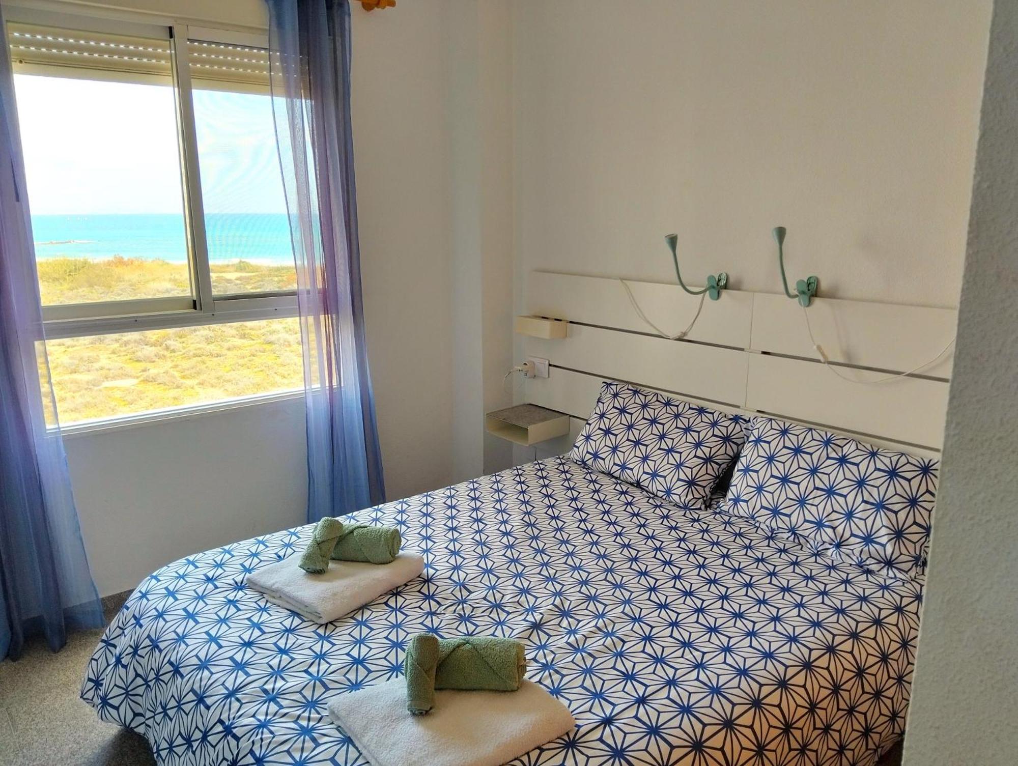 1ª Linea Del Mar 2 Habitaciones 2 Banos, Parking Subterraneo Incluido, Mascotas El Campello Exteriör bild